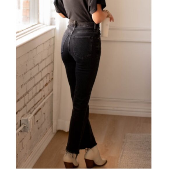 Abercrombie & Fitch - The Ankle Straight Ultra High-Rise Jeans | Size 24: Black - Picture 3 of 11